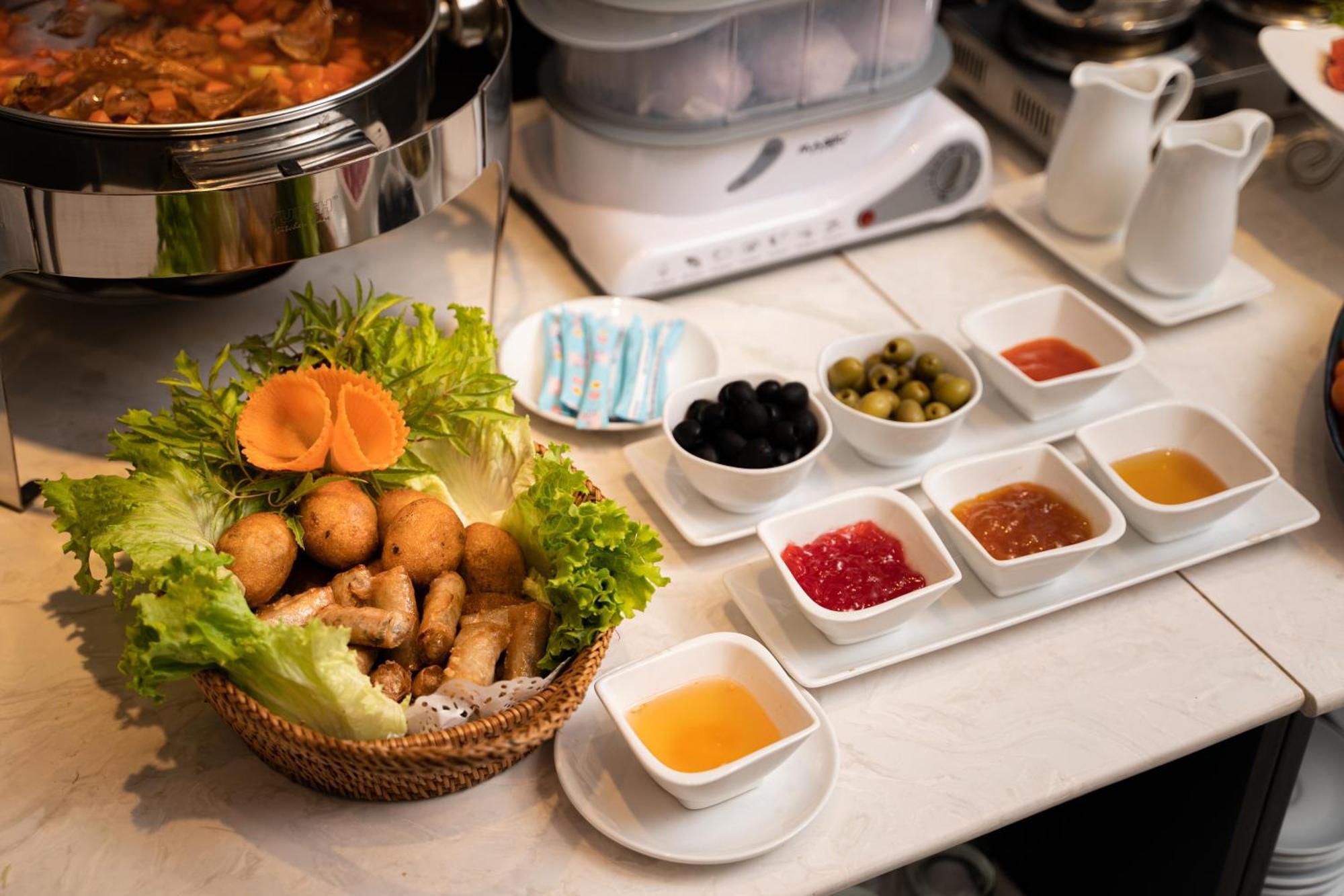 Hanoi Garden Hotel & Spa Zewnętrze zdjęcie